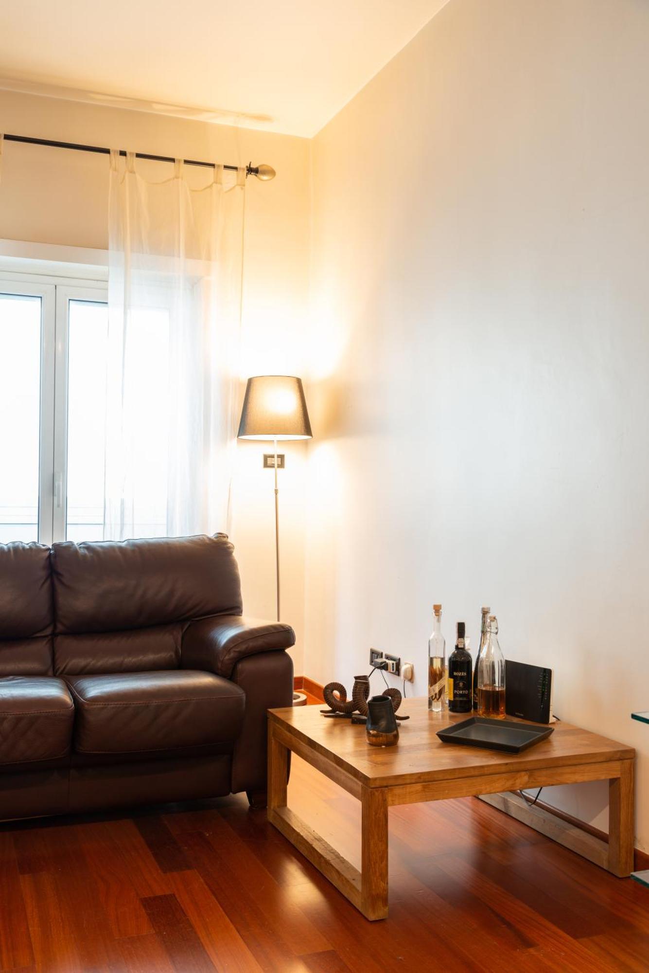 Suite Amendola-Luxury Apartment Бари Экстерьер фото